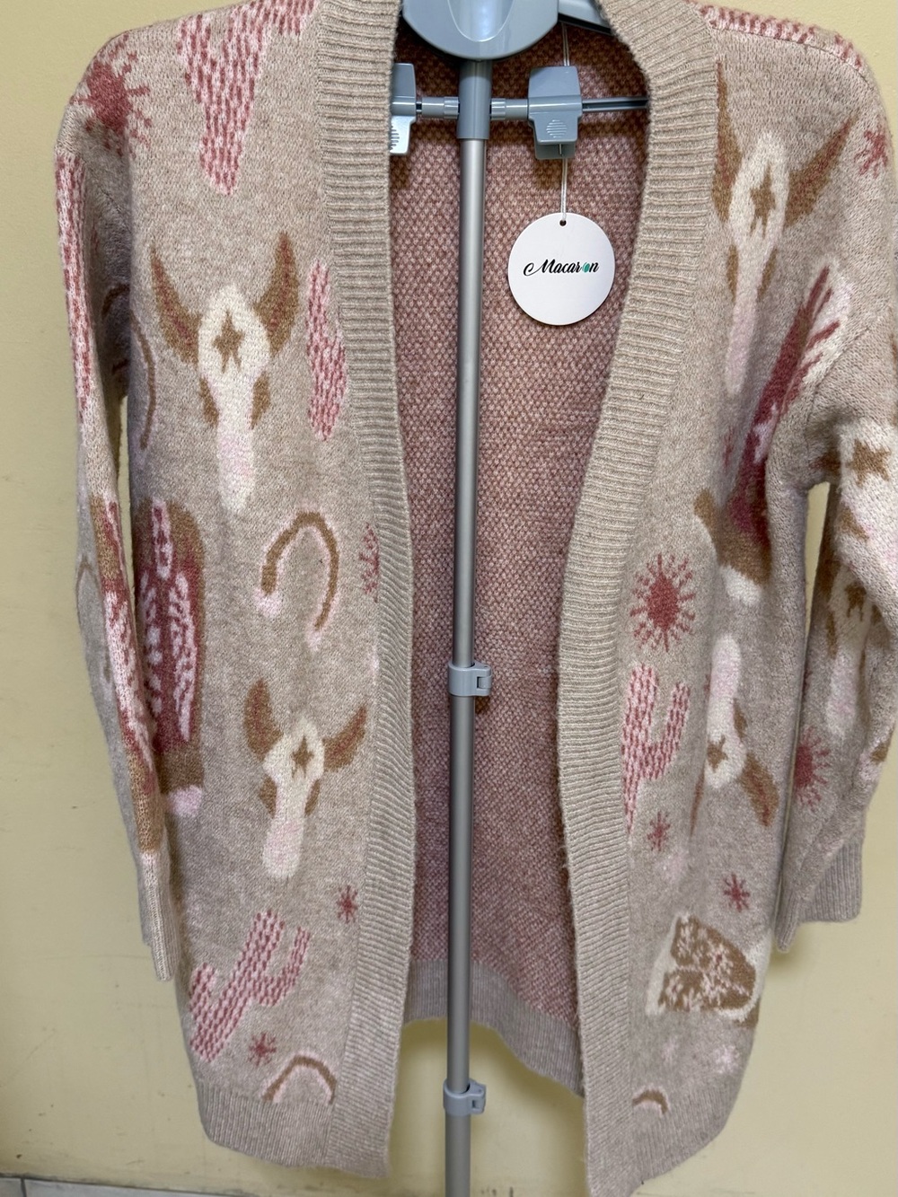 BiBi Beige & Pink Southwestern Open-Front Cardigan